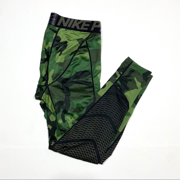 Nike Other - Nike pro camo full length compression